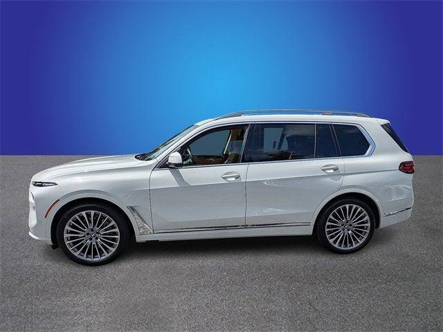 2025 BMW X7 xDrive40i