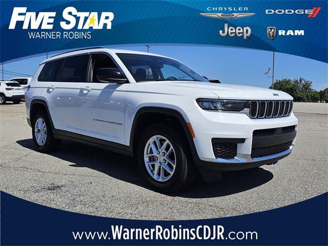 2023 Jeep Grand Cherokee L Laredo 4x2