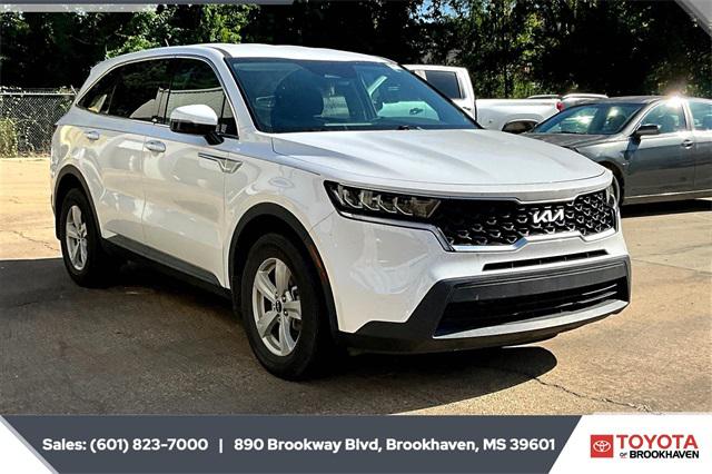 2023 Kia Sorento LX