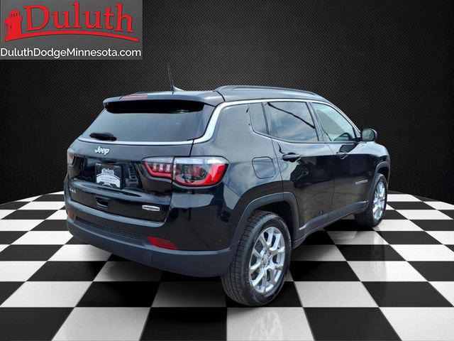 2024 Jeep Compass Latitude Lux FWD