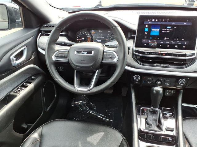 2024 Jeep Compass Latitude Lux FWD