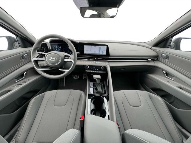 2025 Hyundai Elantra Hybrid SEL Sport