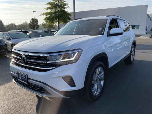 2022 Volkswagen Atlas 2.0T SE w/Technology
