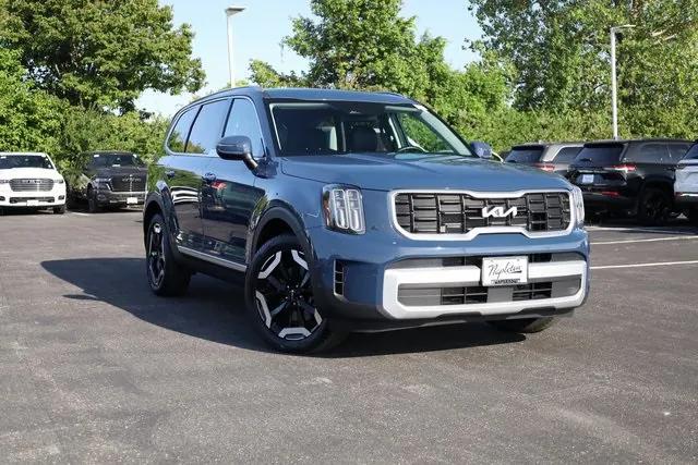 2025 Kia Telluride S 2025 Kia Telluride S