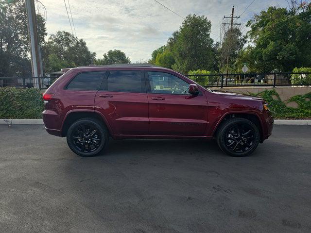 2021 Jeep Grand Cherokee Laredo X 4x4