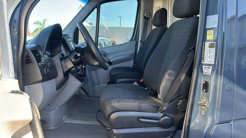 2018 Mercedes-Benz Sprinter 2500 Standard Roof V6