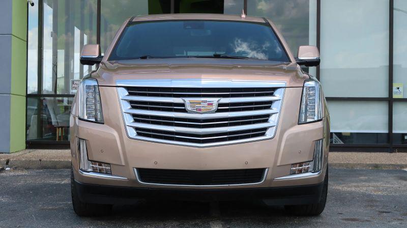 2020 Cadillac Escalade 4WD Platinum