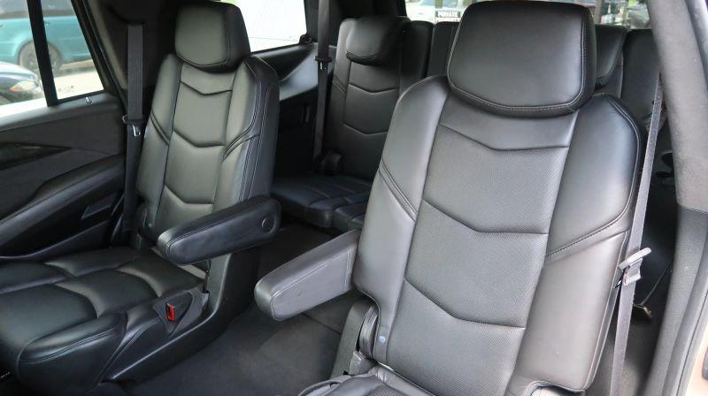 2020 Cadillac Escalade 4WD Platinum