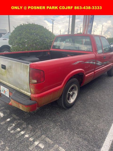 2003 Chevrolet S-10 LS