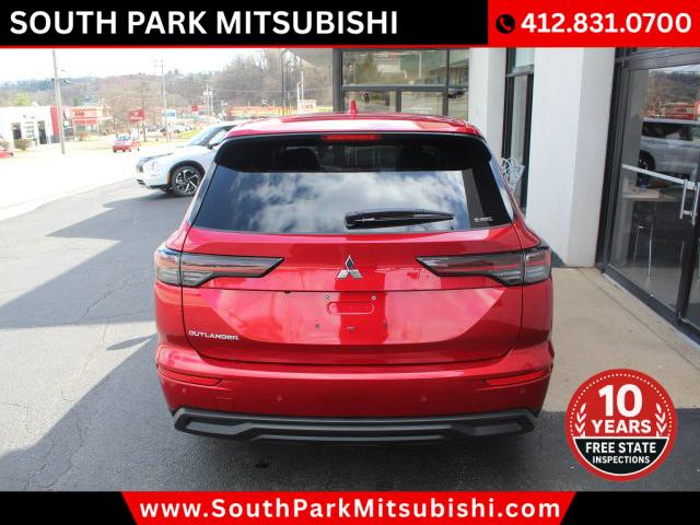 2025 Mitsubishi Outlander ES 2.5 S-AWC