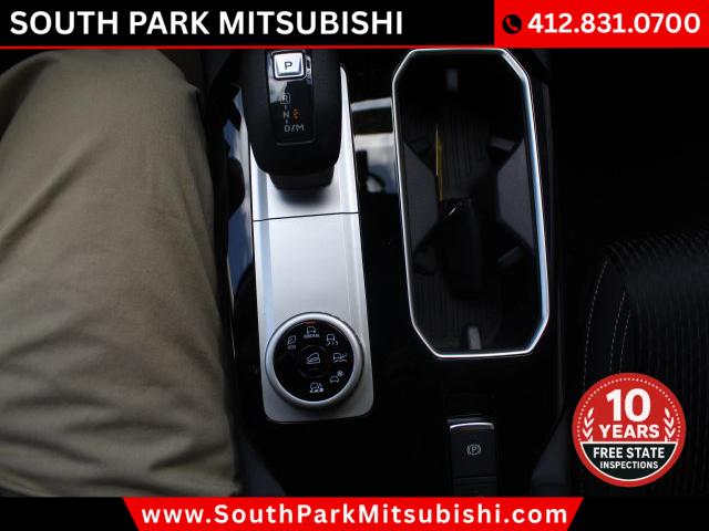 2025 Mitsubishi Outlander ES 2.5 S-AWC