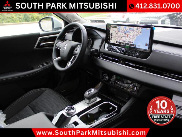 2025 Mitsubishi Outlander ES 2.5 S-AWC