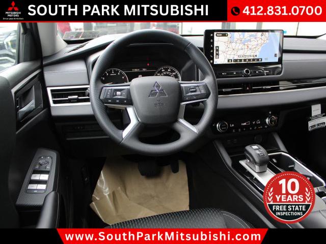 2025 Mitsubishi Outlander ES 2.5 S-AWC