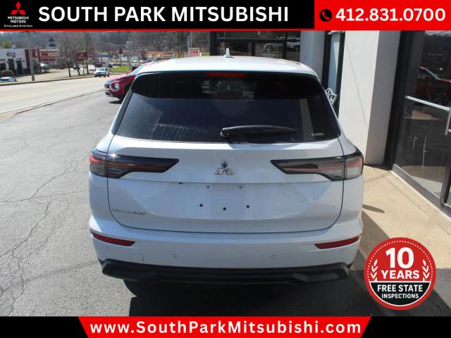 2025 Mitsubishi Outlander ES 2.5 S-AWC