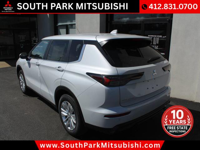 2025 Mitsubishi Outlander ES 2.5 S-AWC
