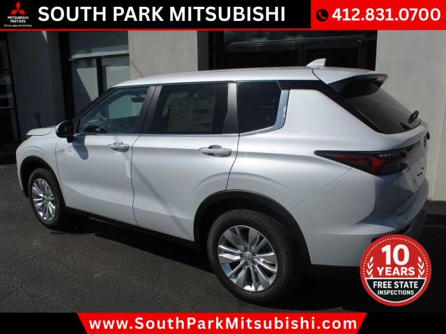 2025 Mitsubishi Outlander ES 2.5 S-AWC