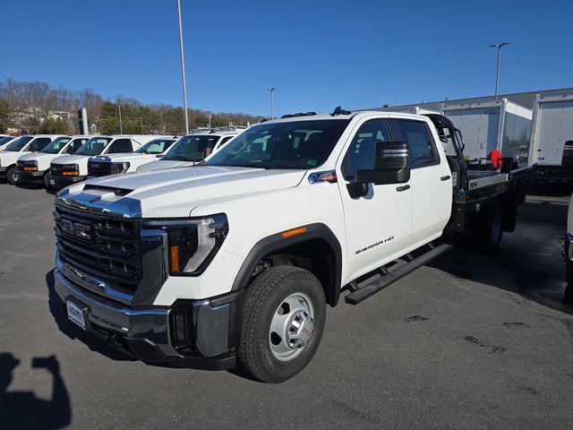 2026 GMC Sierra 3500HD CC Pro