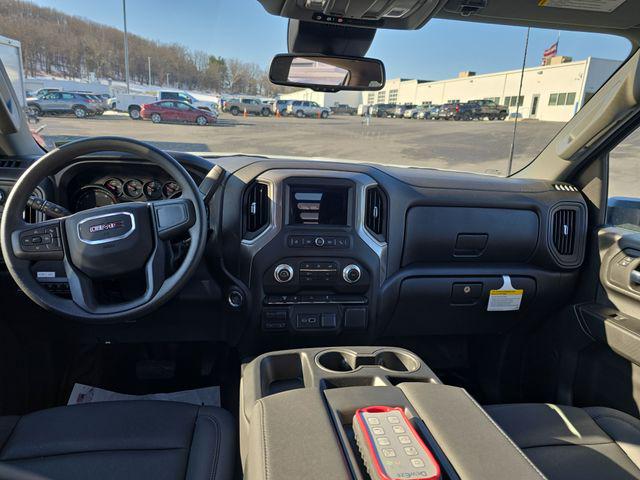 2026 GMC Sierra 3500HD CC Pro