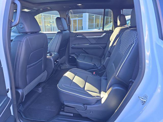 2026 GMC Acadia Denali AWD