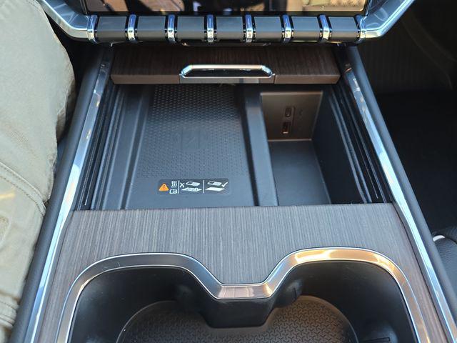 2026 GMC Acadia Denali AWD