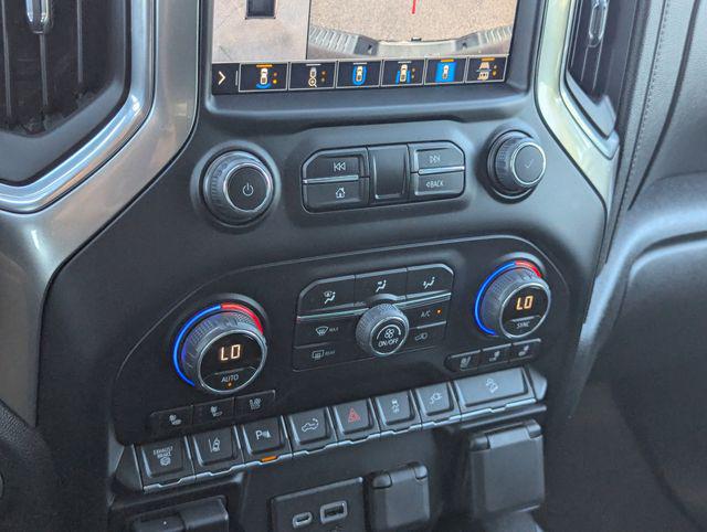 2022 Chevrolet Silverado 2500HD 4WD Crew Cab Standard Bed LTZ