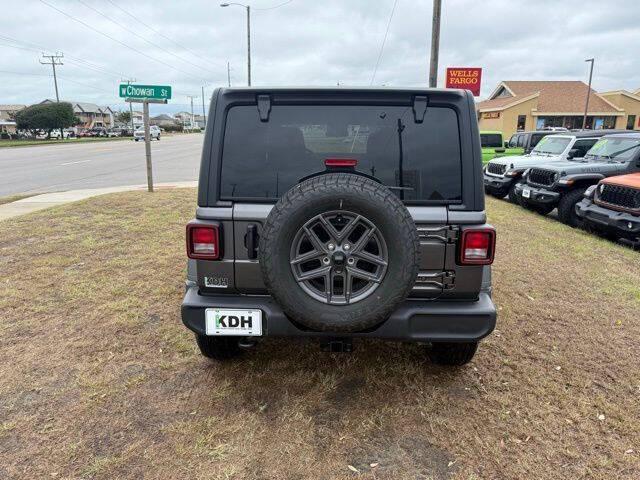 2025 Jeep Wrangler 4-Door Summit 4x4