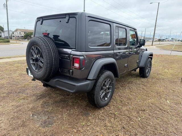 2025 Jeep Wrangler 4-Door Summit 4x4