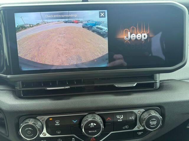 2025 Jeep Wrangler 4-Door Summit 4x4