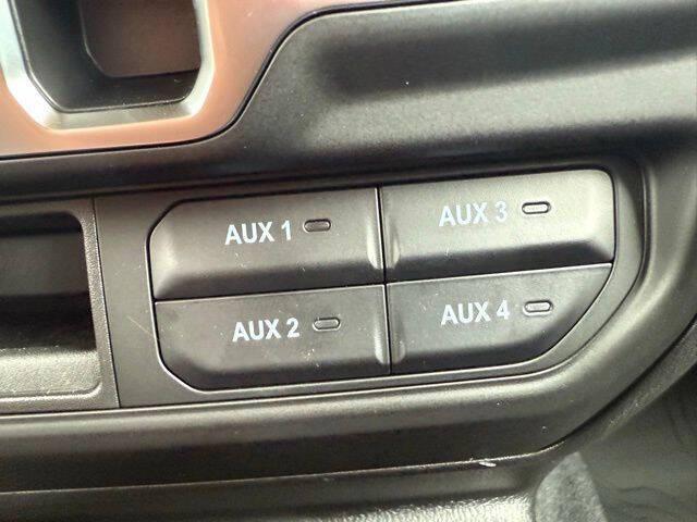 2025 Jeep Wrangler 4-Door Summit 4x4