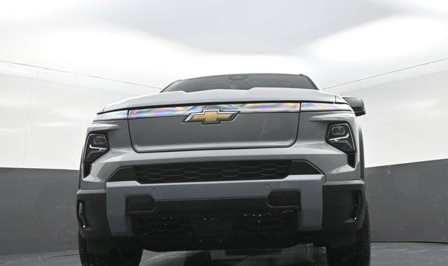 2026 Chevrolet Silverado EV LT