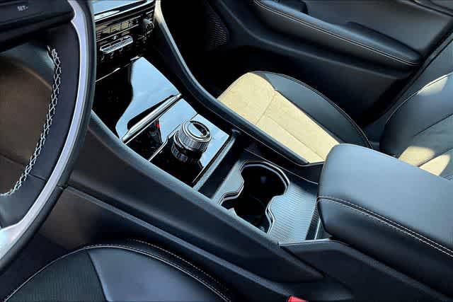 2025 Jeep Grand Cherokee Altitude 4x2
