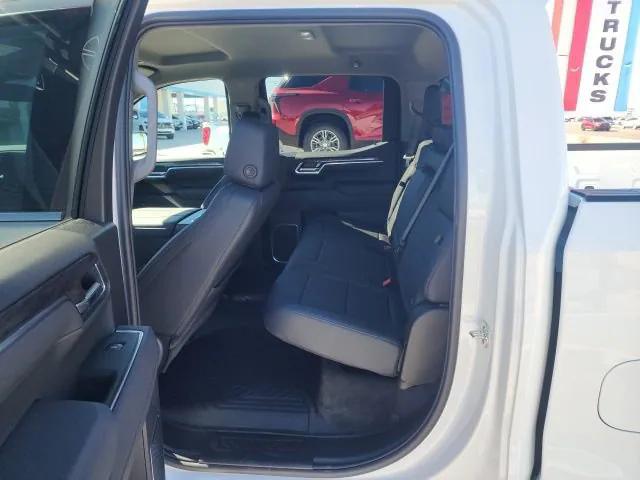 2026 Chevrolet Silverado 1500 4WD Crew Cab Short Bed LTZ
