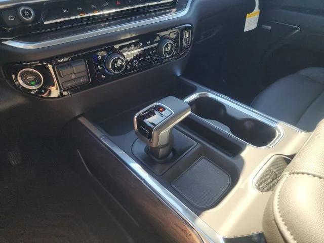 2026 Chevrolet Silverado 1500 4WD Crew Cab Short Bed LTZ