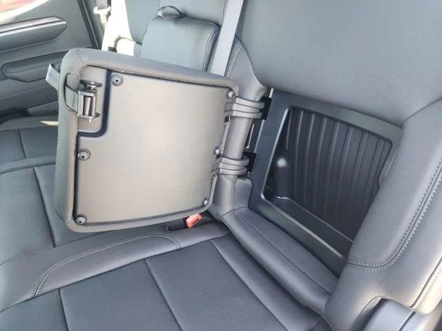 2026 Chevrolet Silverado 1500 4WD Crew Cab Short Bed LTZ