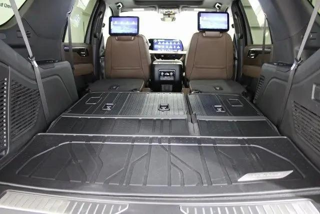 2026 Chevrolet Tahoe 4WD High Country