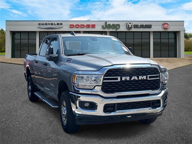 2024 RAM 2500 Big Horn Crew Cab 4x4 64 Box