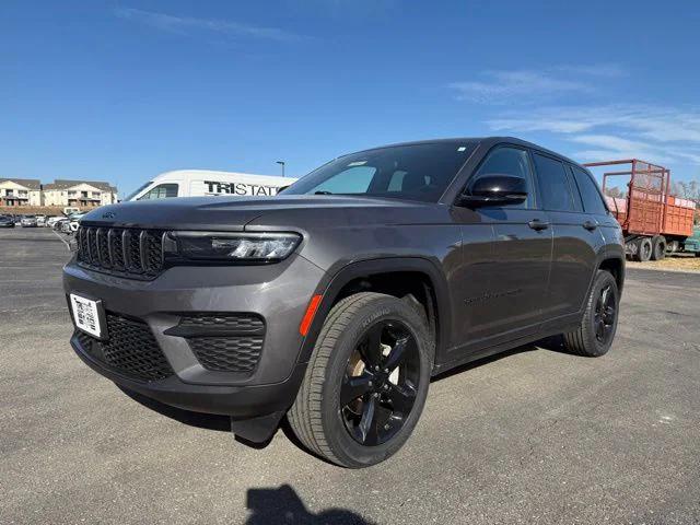 2023 Jeep Grand Cherokee Altitude 4x4