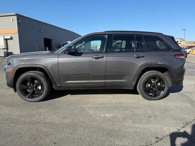 2023 Jeep Grand Cherokee Altitude 4x4