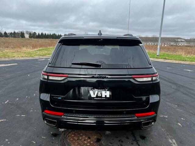 2024 Jeep Grand Cherokee Anniversary Edition