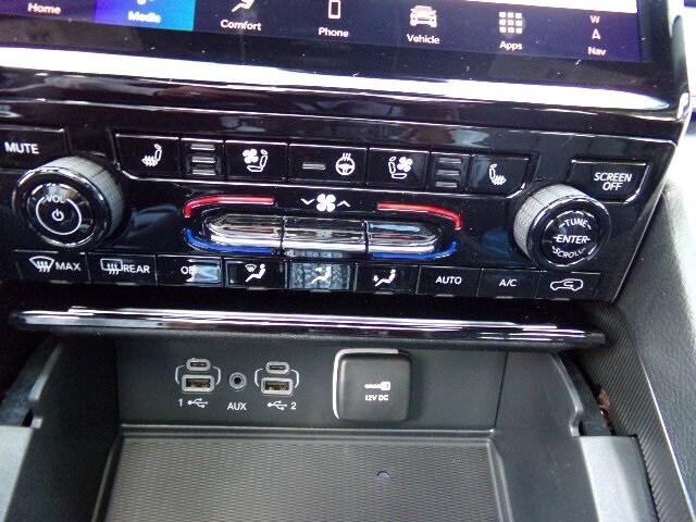 2024 Jeep Grand Cherokee Anniversary Edition