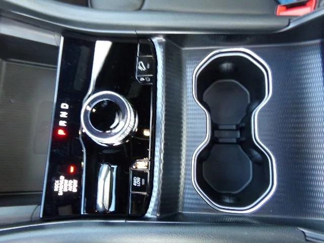 2024 Jeep Grand Cherokee Anniversary Edition