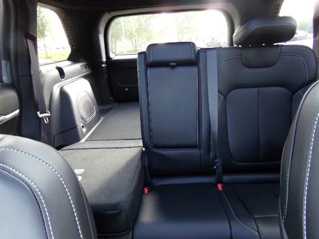 2024 Jeep Grand Cherokee Anniversary Edition