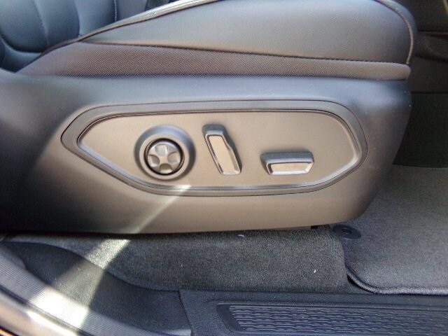 2024 Jeep Grand Cherokee Anniversary Edition