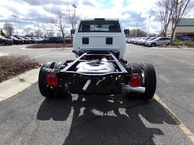 2024 RAM 5500 Chassis Tradesman/SLT 2024 RAM 5500 Chassis Tradesman/SLT