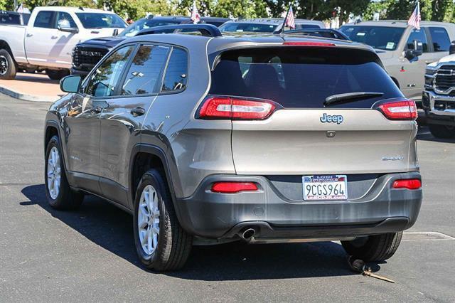 2016 Jeep Cherokee Sport 2016 Jeep Cherokee Sport