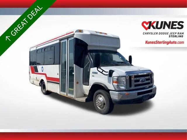 2014 Ford E-350 Cutaway Base Cutaway 2014 Ford E-350 Cutaway Base Cutaway