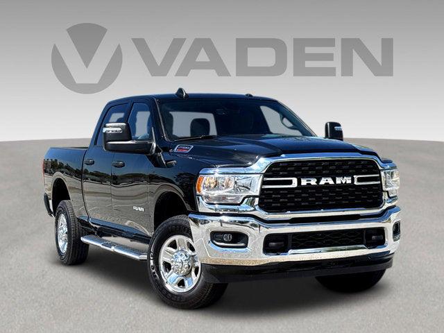 2024 RAM 2500 Big Horn Crew Cab 4x4 64 Box