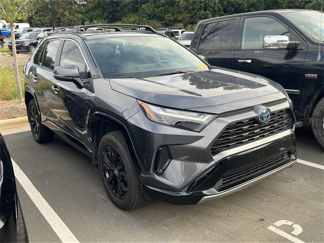 2023 Toyota RAV4 Hybrid SE