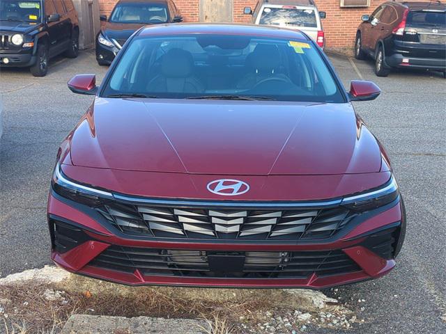 2024 Hyundai Elantra Hybrid Limited