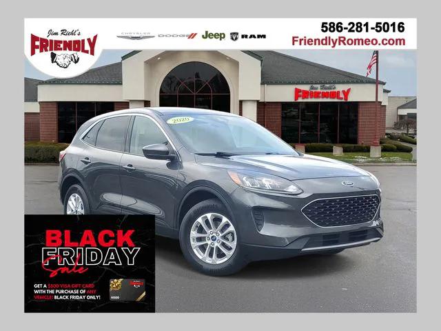 2020 Ford Escape SE